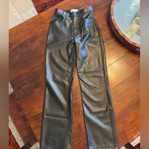 Abercrombie & Fitch Ultra High Rise Black Faux Leather Pants.LIKE NEW.